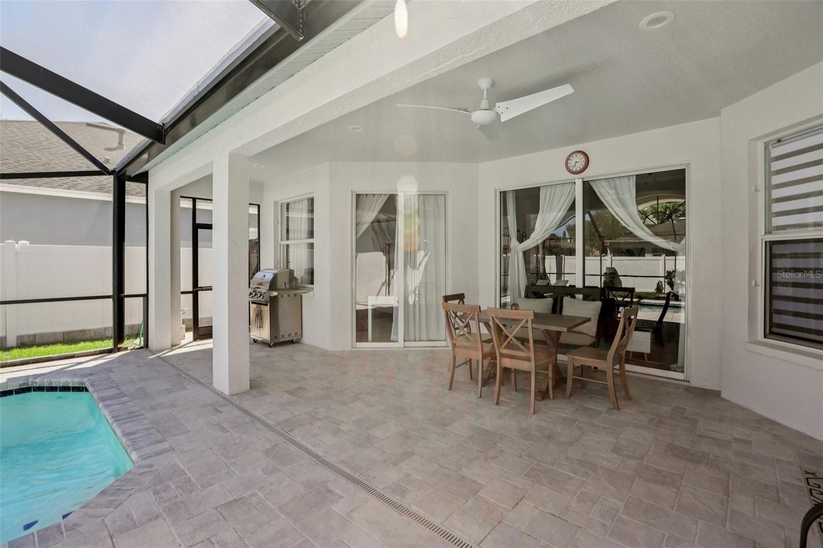 THOUSAND OAKS PH 06-9 - Residential