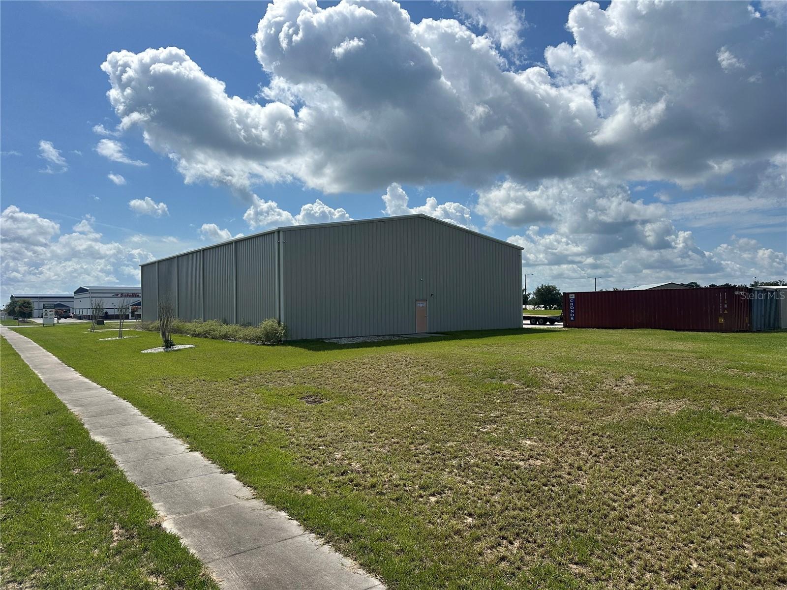 1721 LEESBURG COMMONS COURT