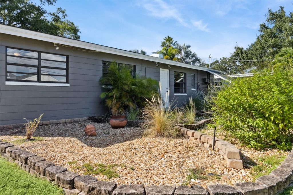 Photo of 9033 3rd Street N, St Petersburg, FL 33702 (MLS # O6350753)