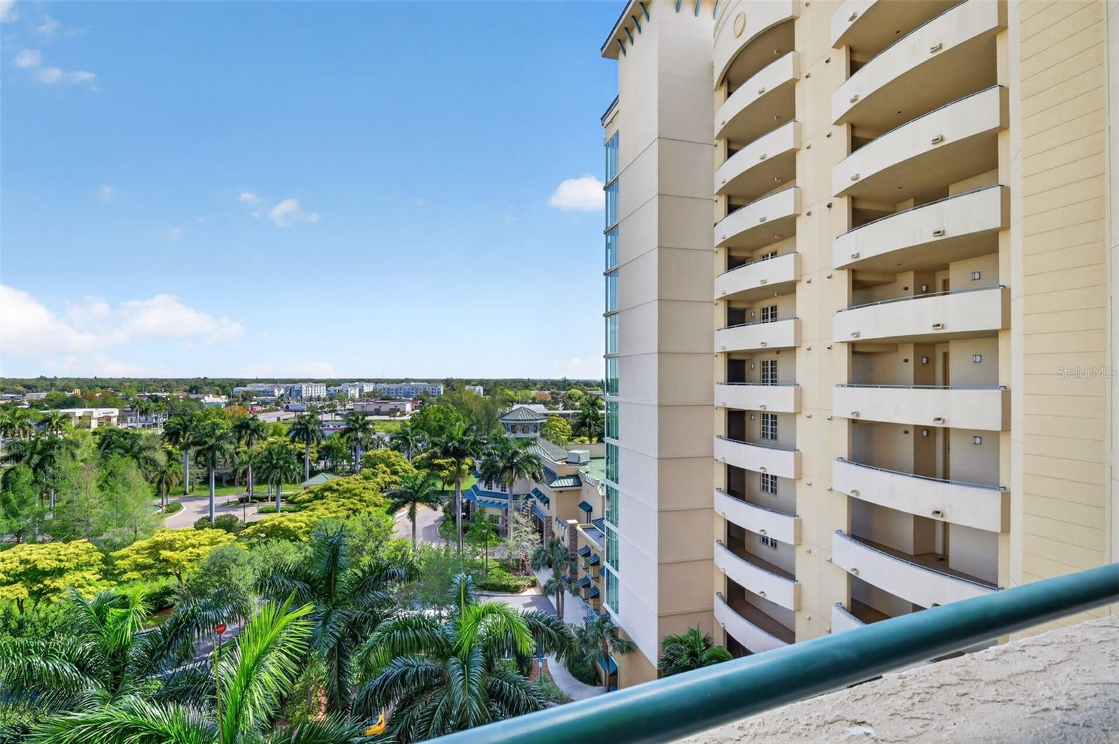 NORTH STAR YACHT CLUB - Residential