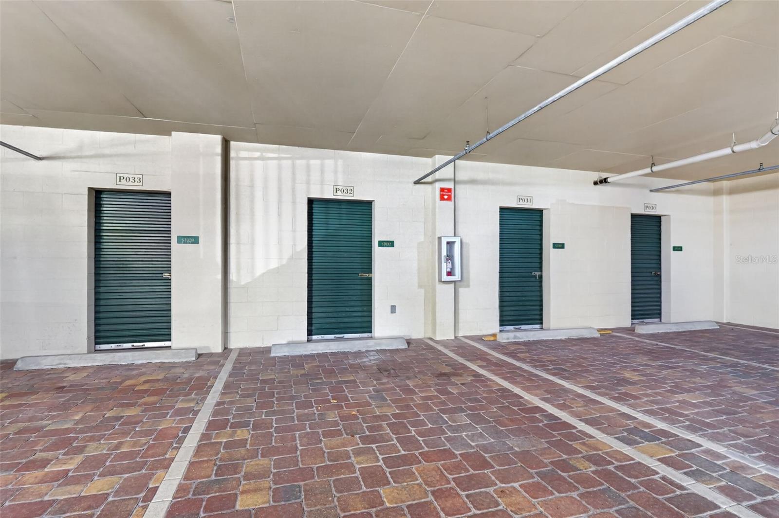 NORTH STAR YACHT CLUB - Residential