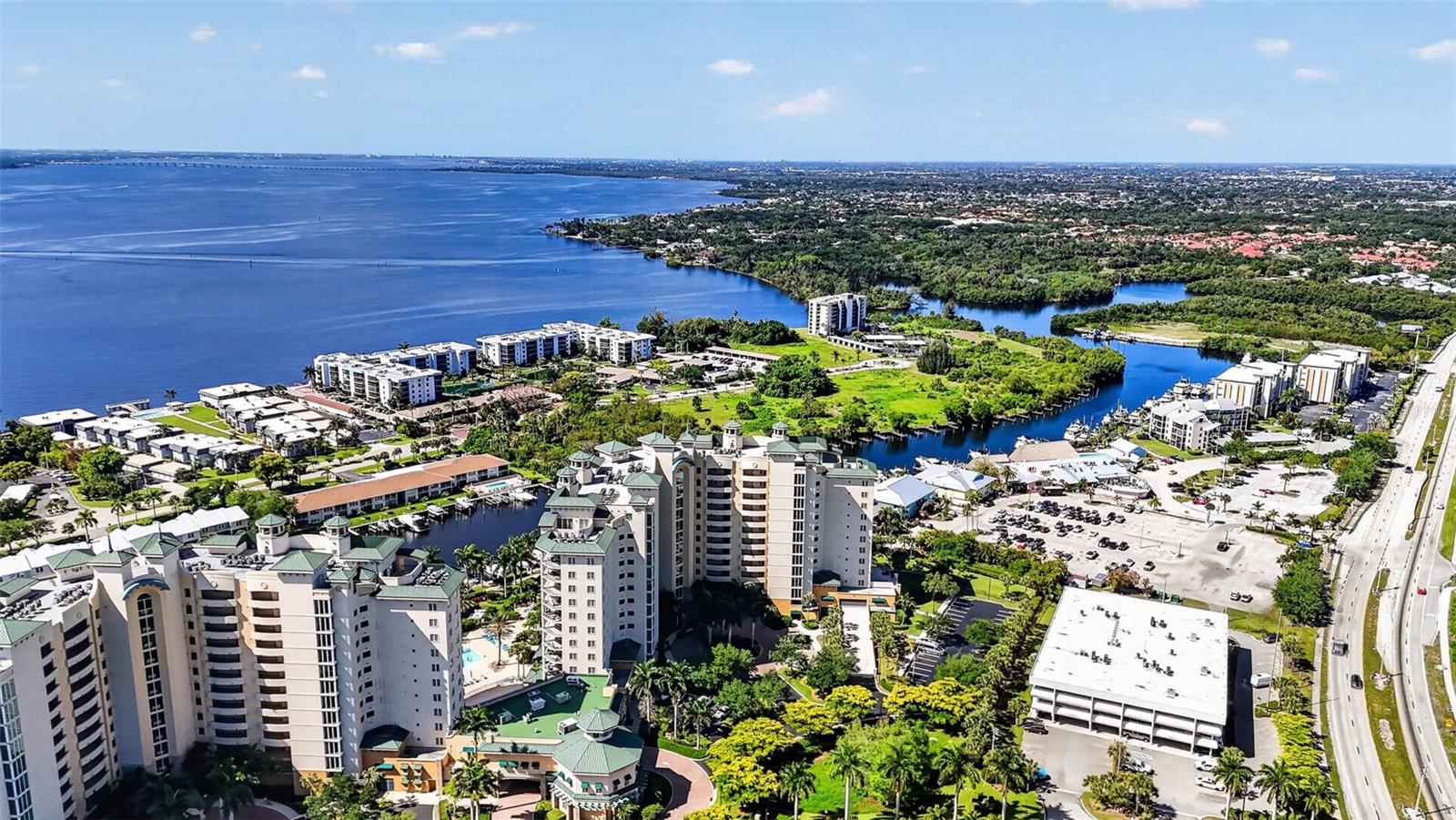 NORTH STAR YACHT CLUB - Residential