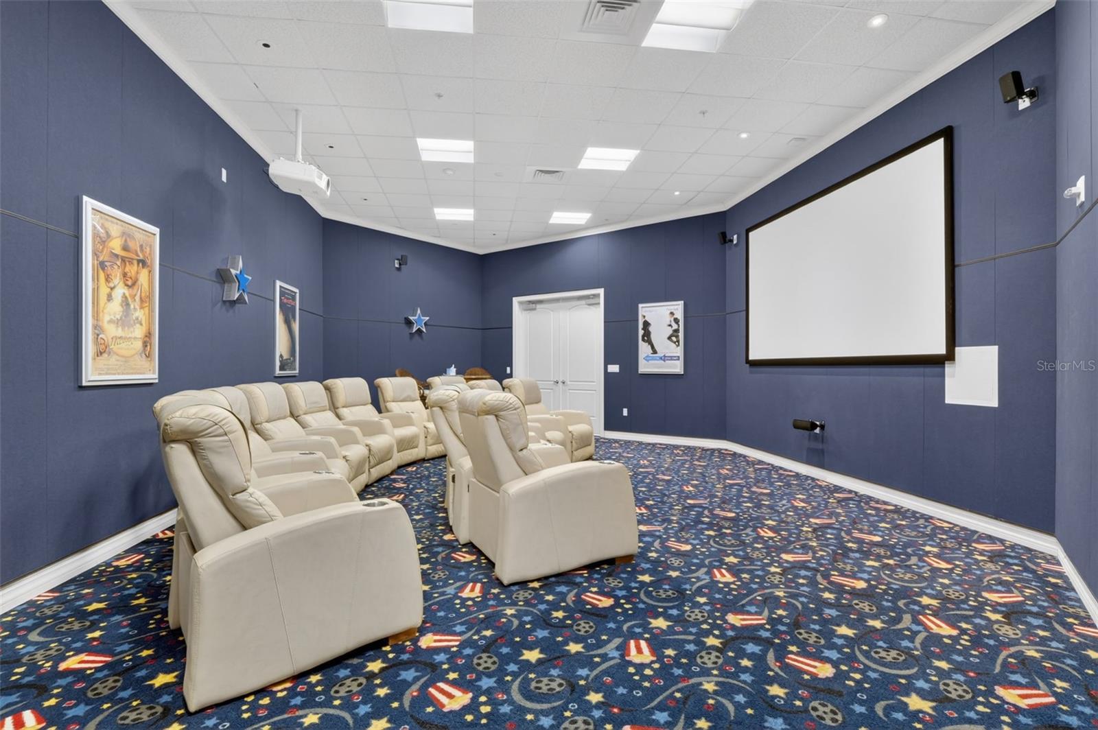 NORTH STAR YACHT CLUB - Residential
