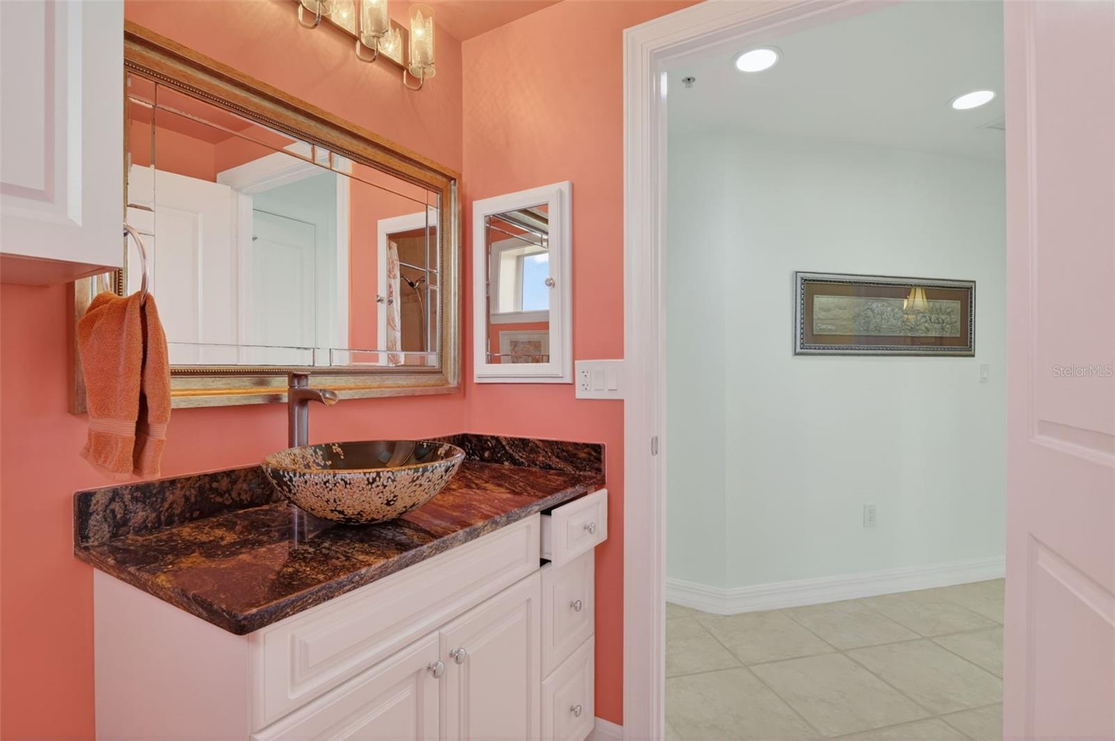NORTH STAR YACHT CLUB - Residential