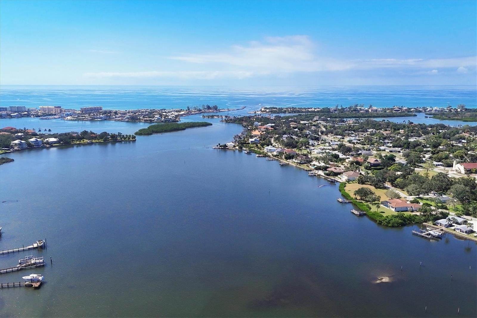 DONA BAY SHORES - Residential