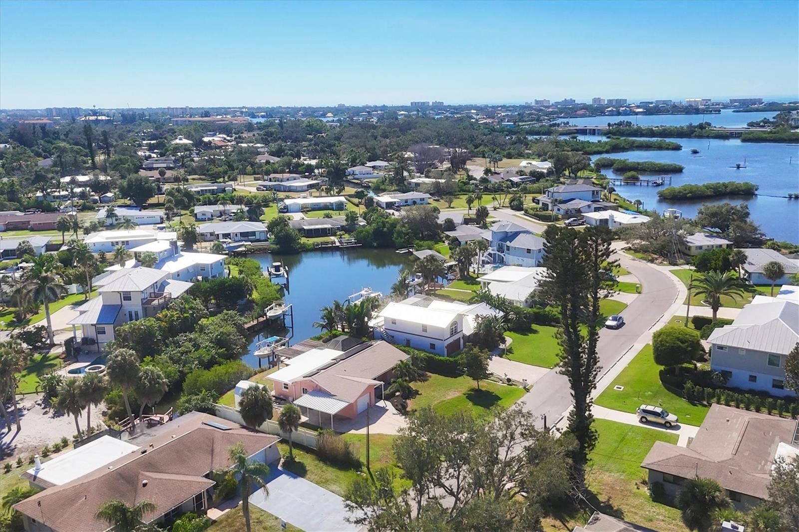 DONA BAY SHORES - Residential