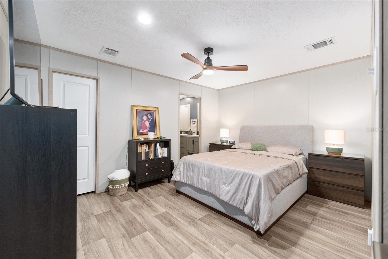 FT MCCOY ESTATE - Residential