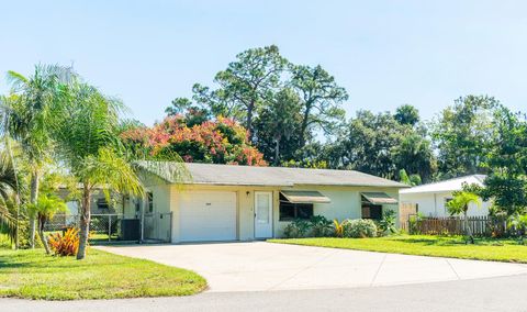 1209 LURIAN STREET NEW SMYRNA BEACH FL 32168