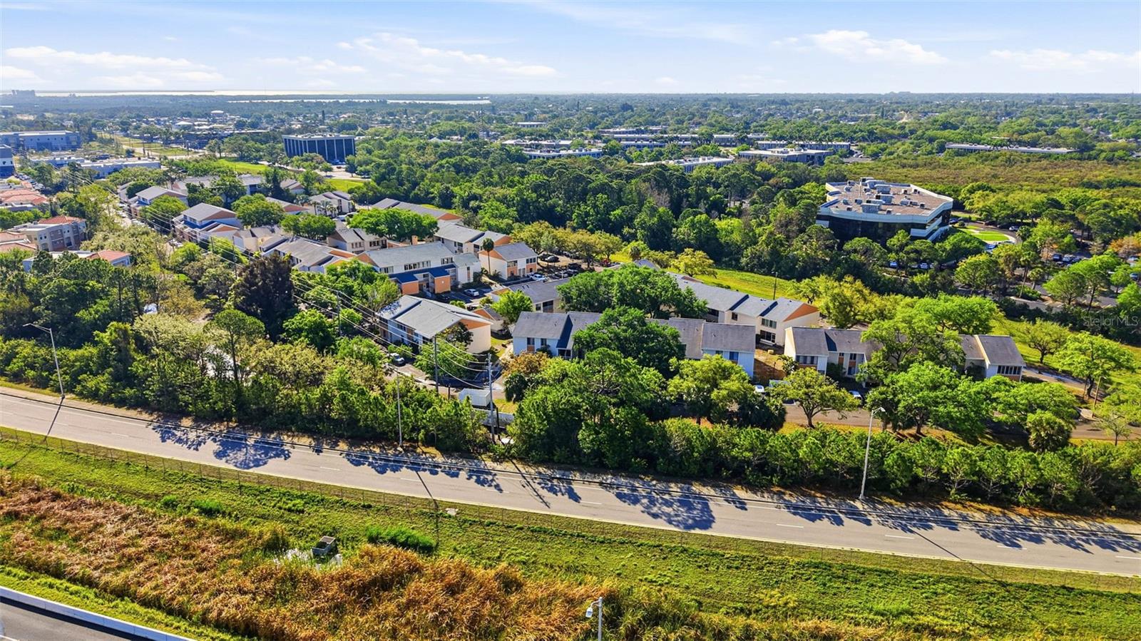 PINE RUSH VILLAS CONDO - Residential