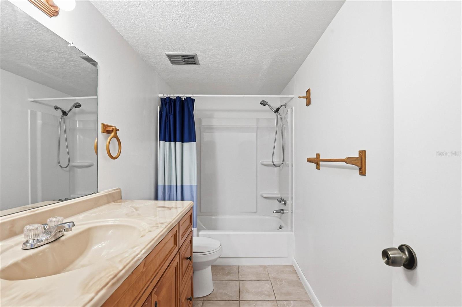 PINE RUSH VILLAS CONDO - Residential