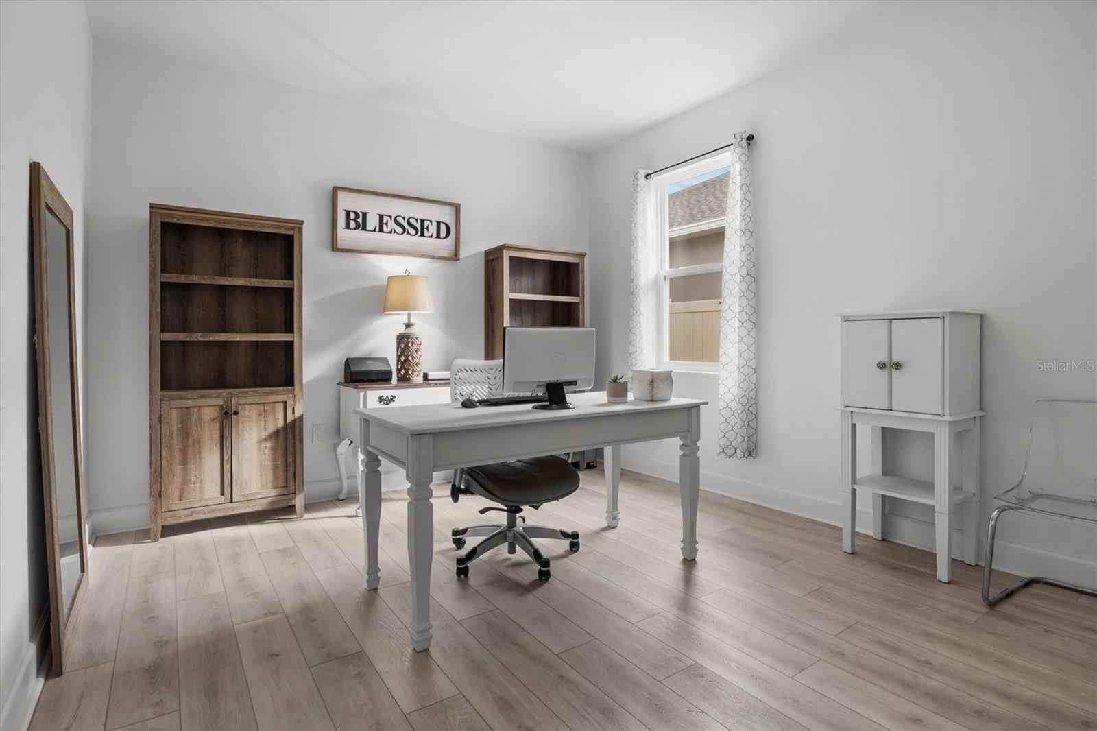 SANCTUARY BY THE LAKE PH 1 - Residential