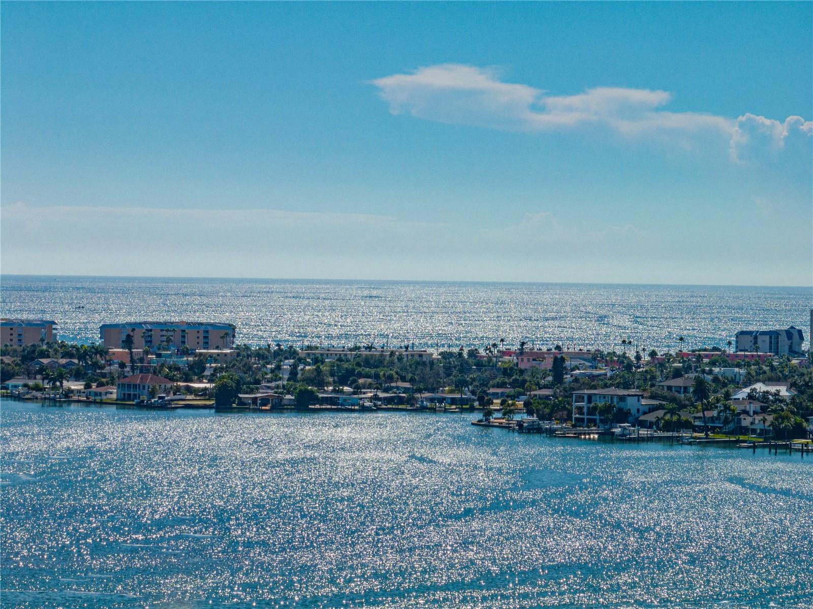 PASADENA ISLE - Residential