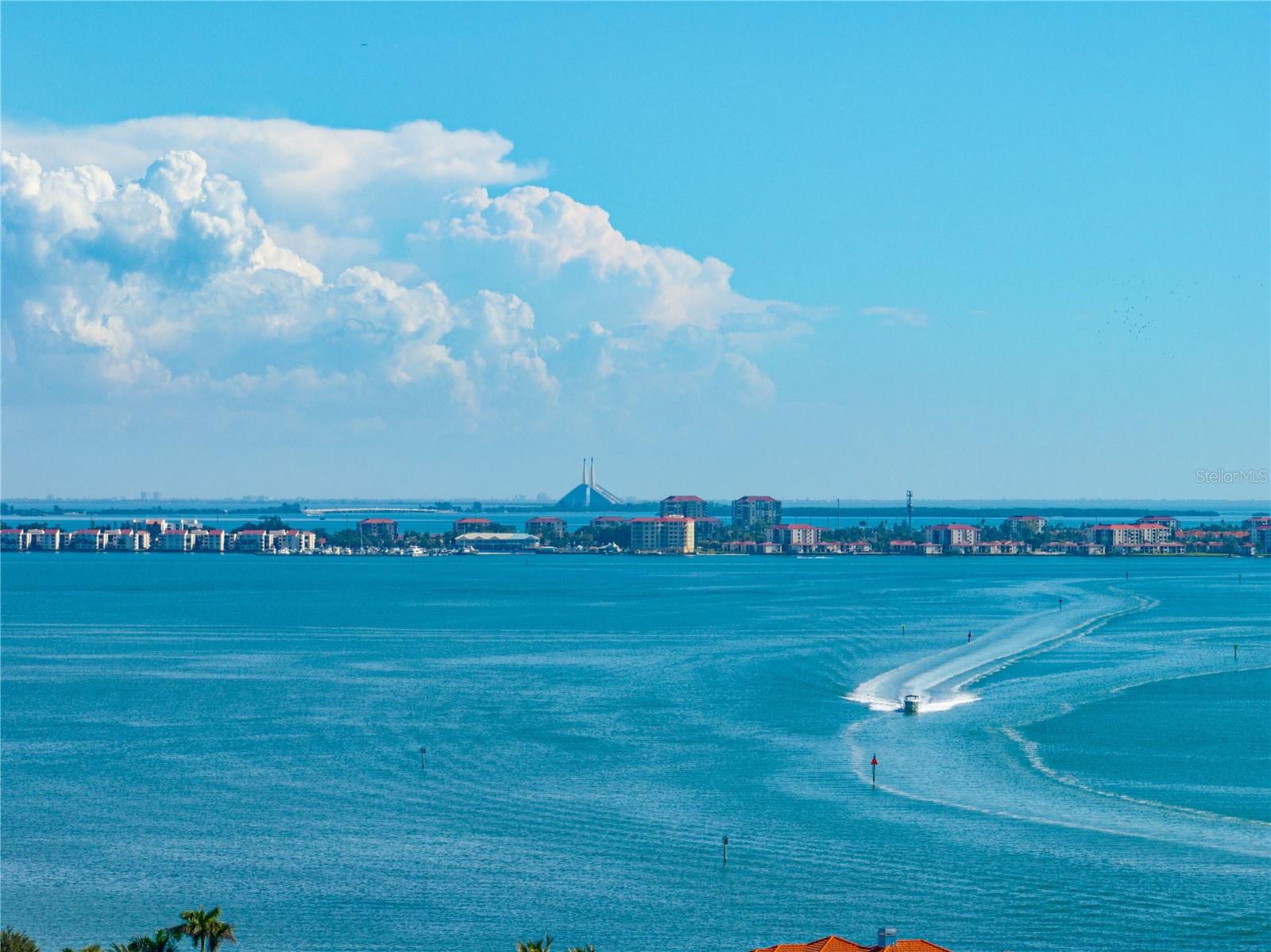 PASADENA ISLE - Residential