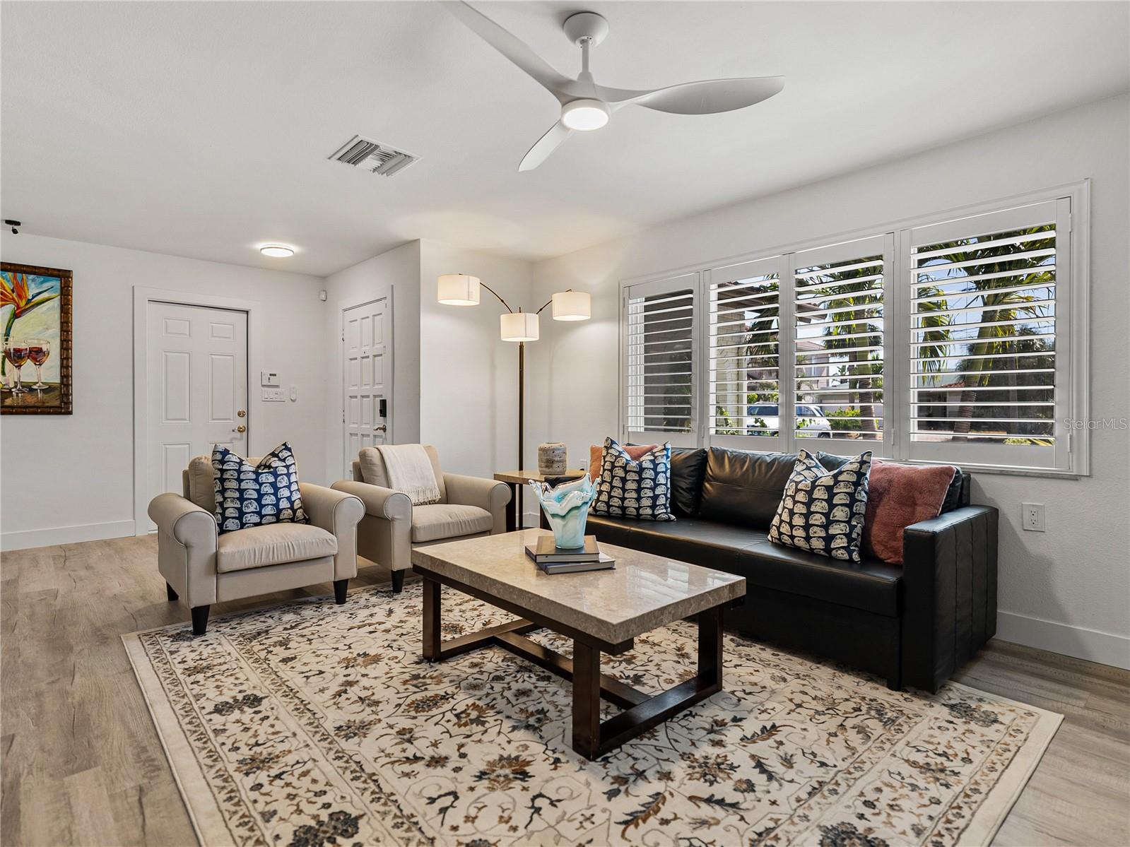 PASADENA ISLE - Residential