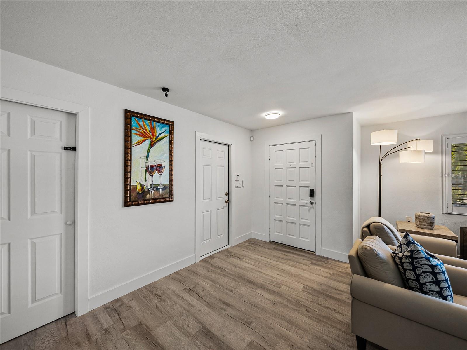 PASADENA ISLE - Residential