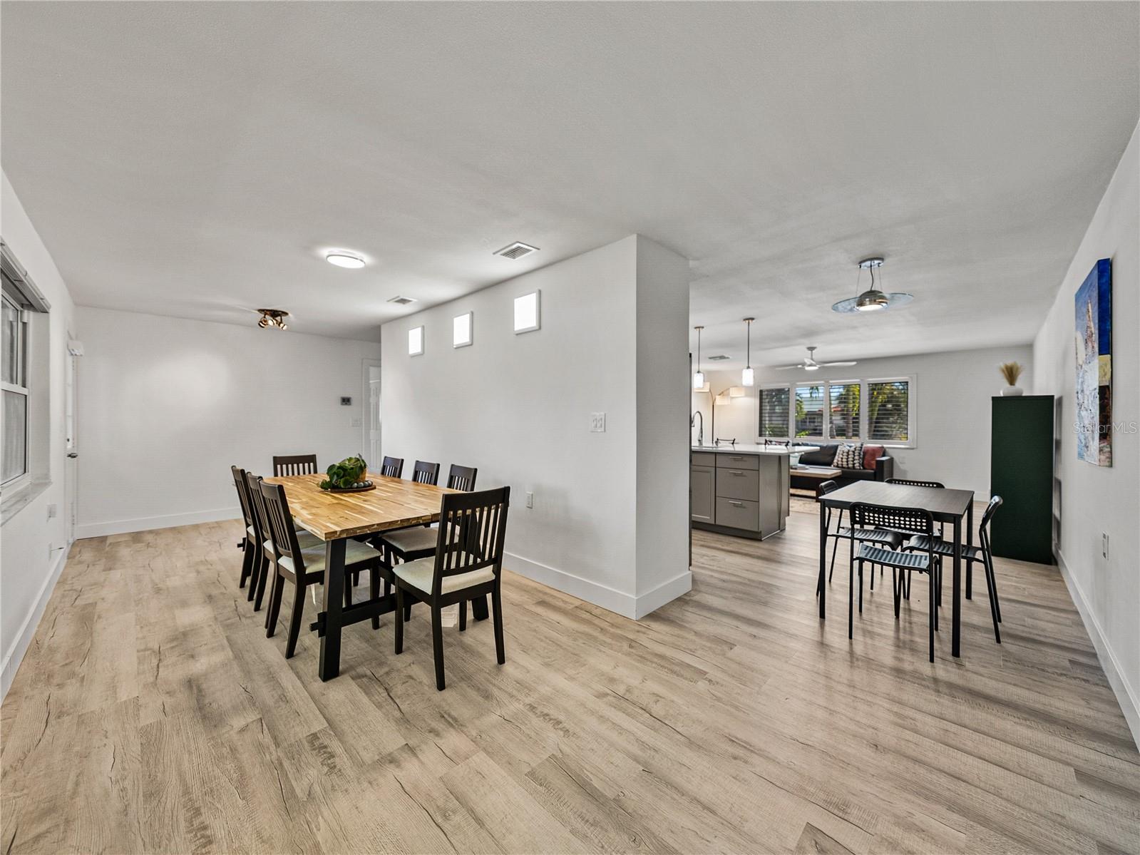 PASADENA ISLE - Residential