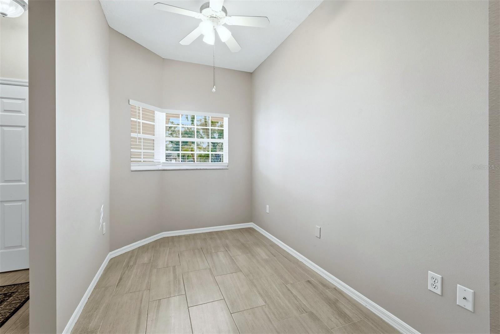 PLAZA DE FLORES - Residential