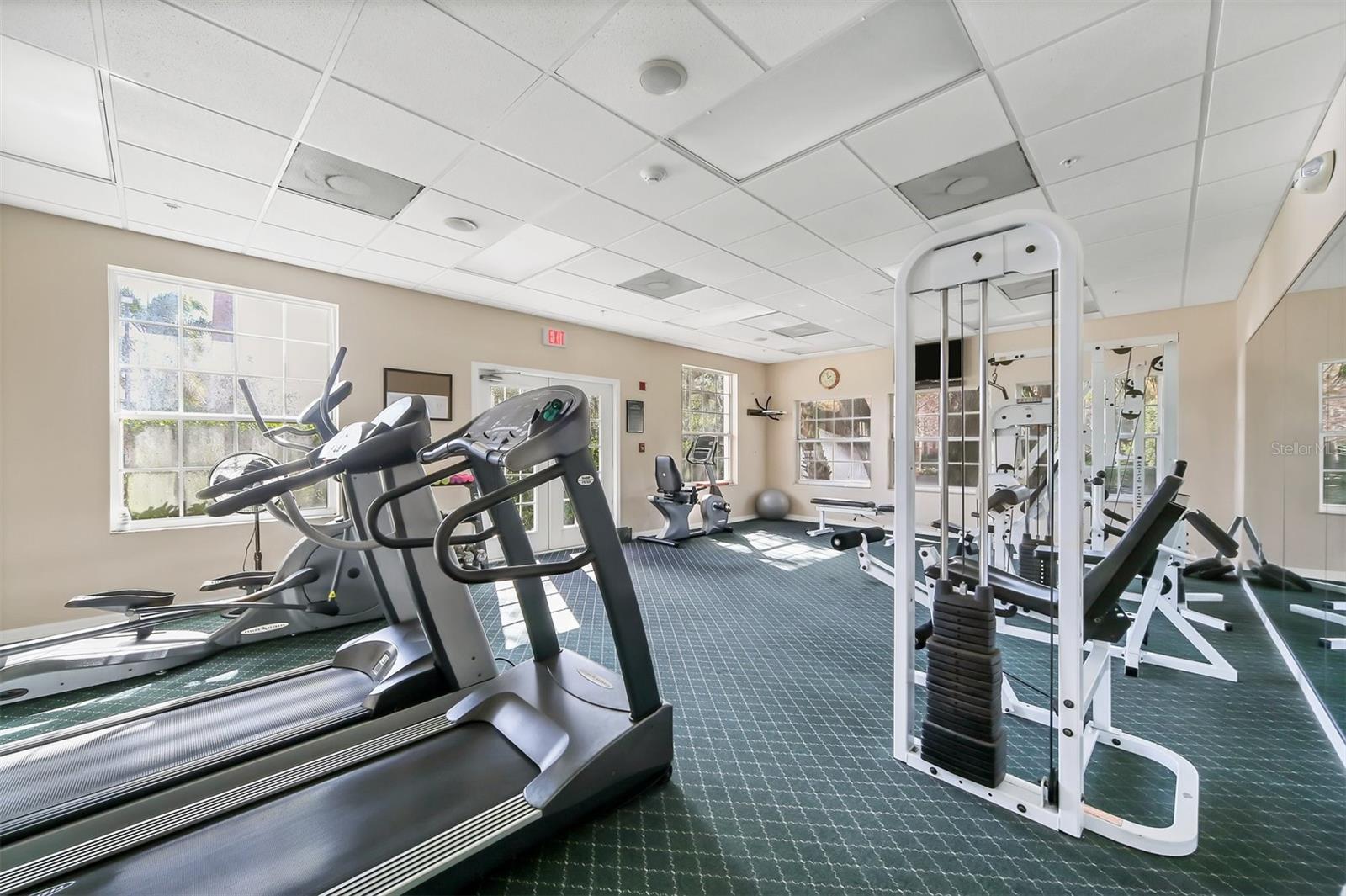 PLAZA DE FLORES - Residential