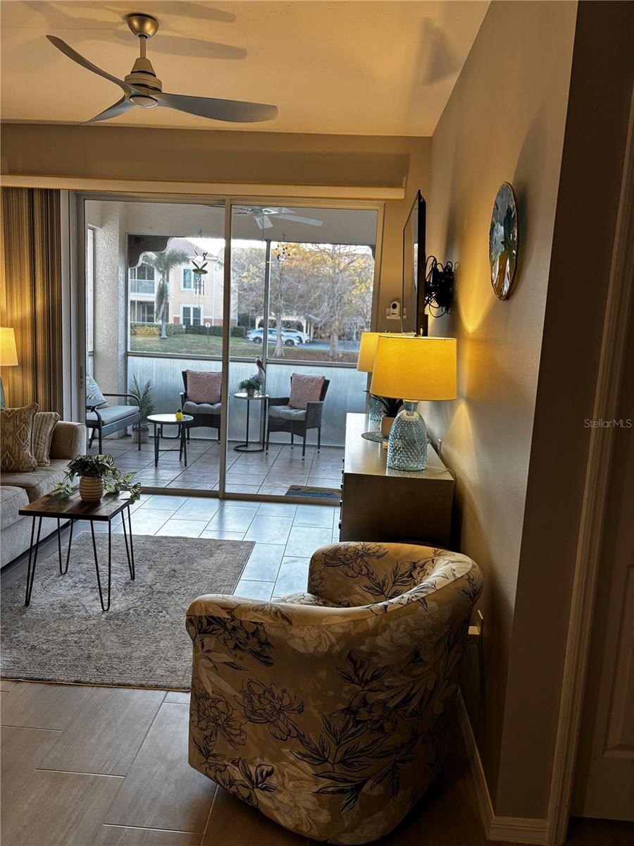 PLAZA DE FLORES - Residential