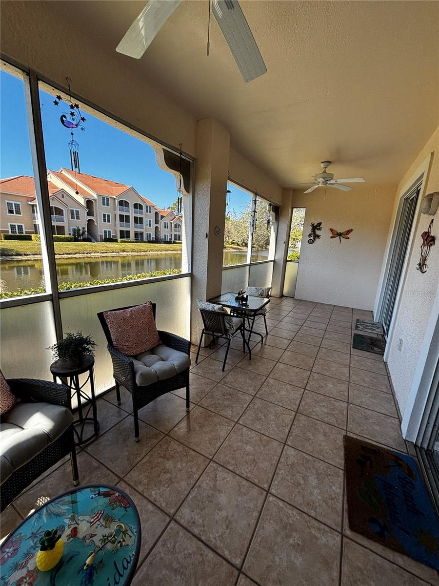 PLAZA DE FLORES - Residential