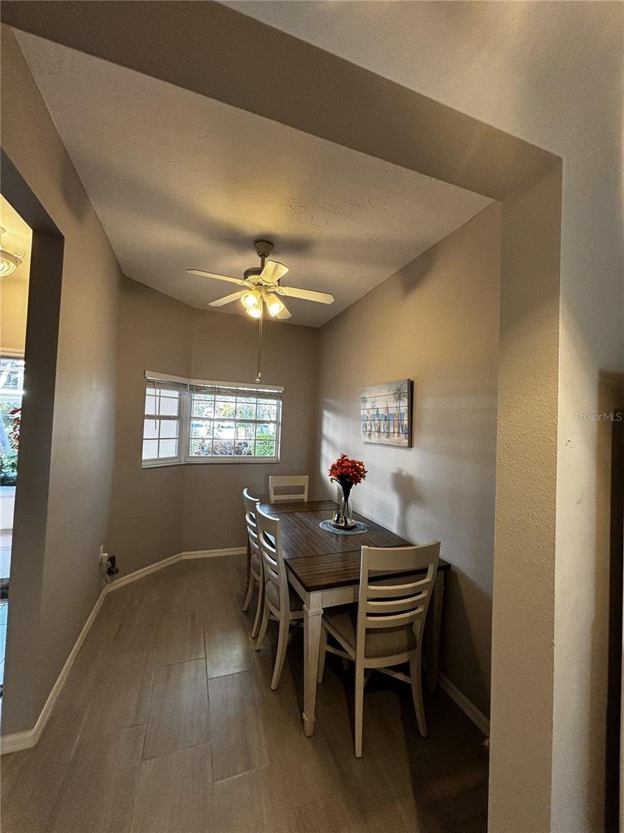 PLAZA DE FLORES - Residential