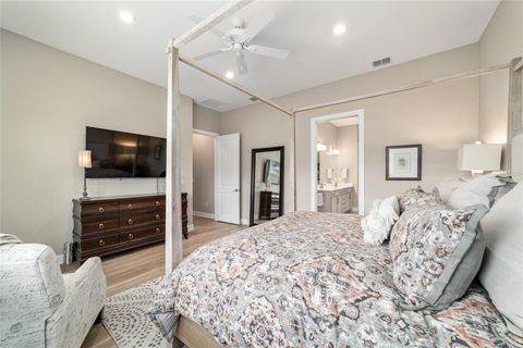 Tiny photo for 8606 SW 61st Loop, Ocala, FL 34481 (MLS # OM701339)