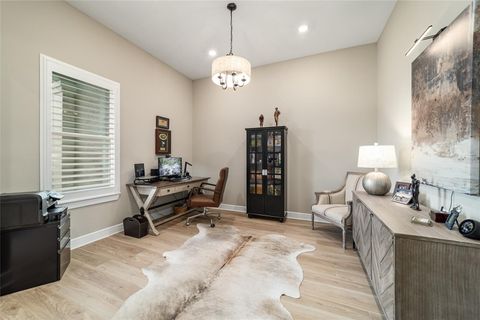 Tiny photo for 8606 SW 61st Loop, Ocala, FL 34481 (MLS # OM701339)