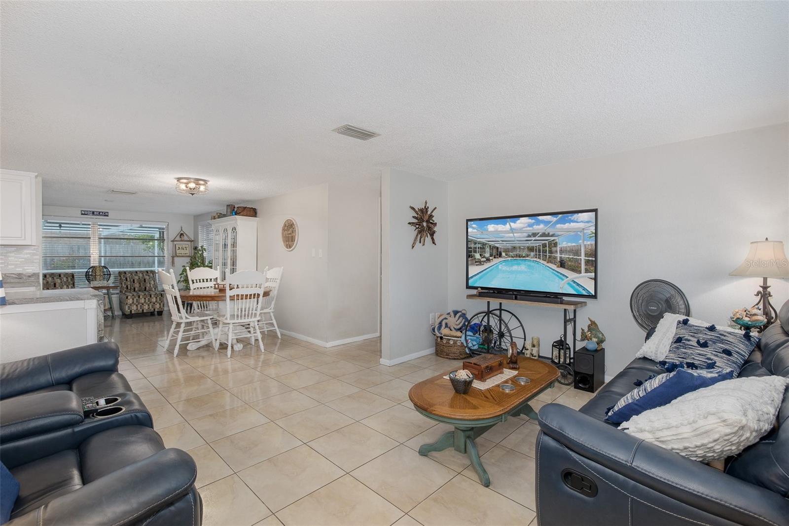 JASMINE LAKES - Residential