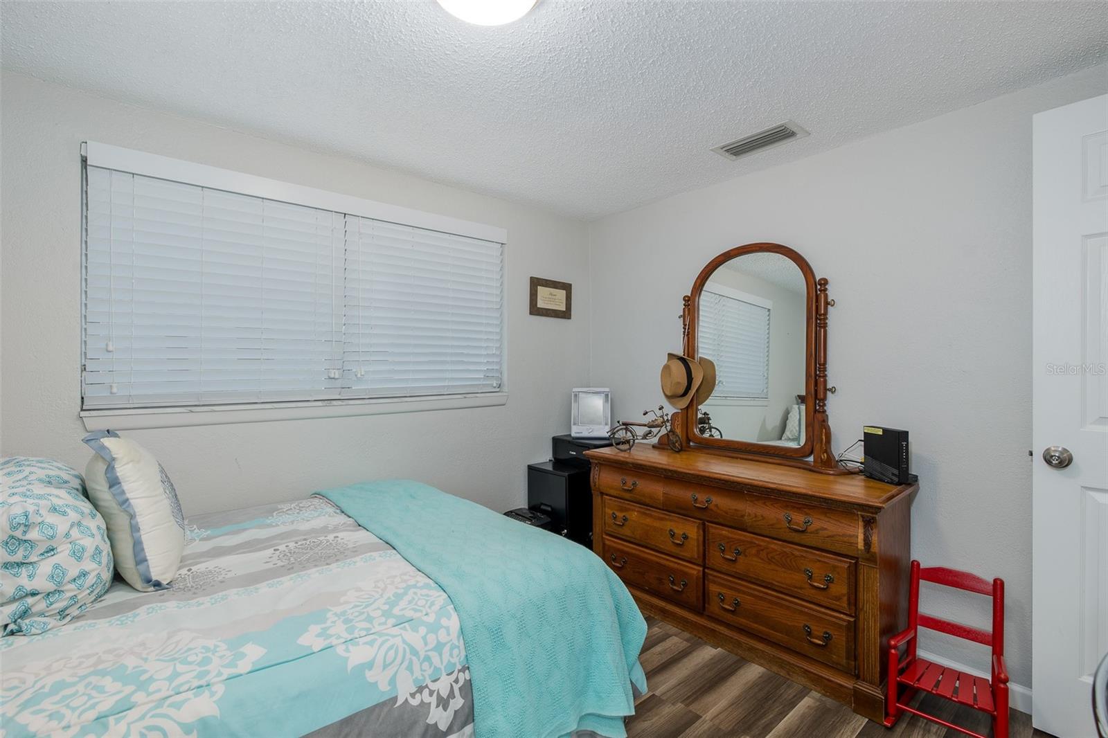 JASMINE LAKES - Residential