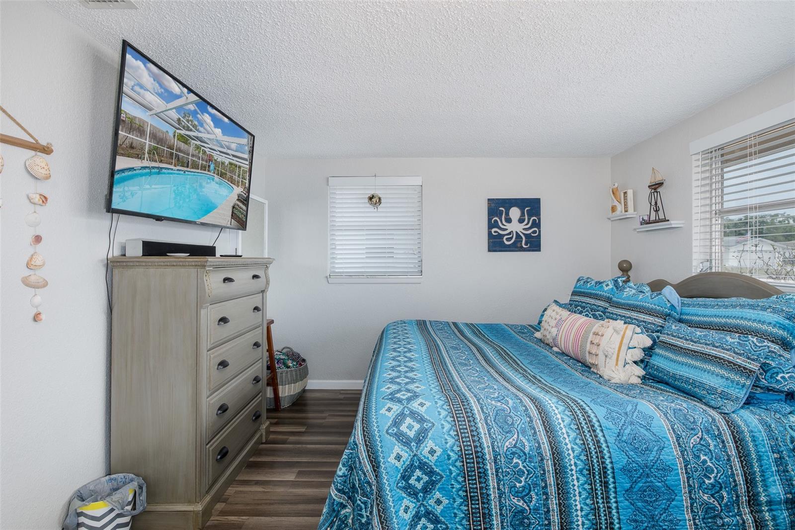 JASMINE LAKES - Residential