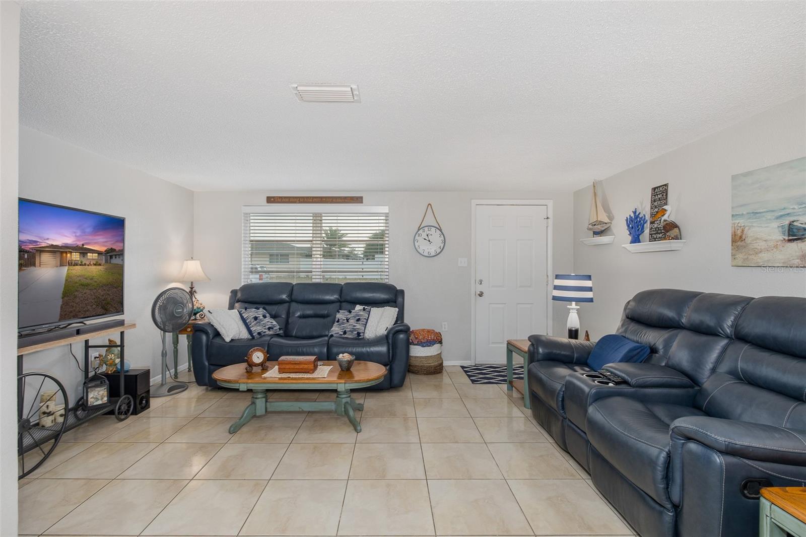 JASMINE LAKES - Residential