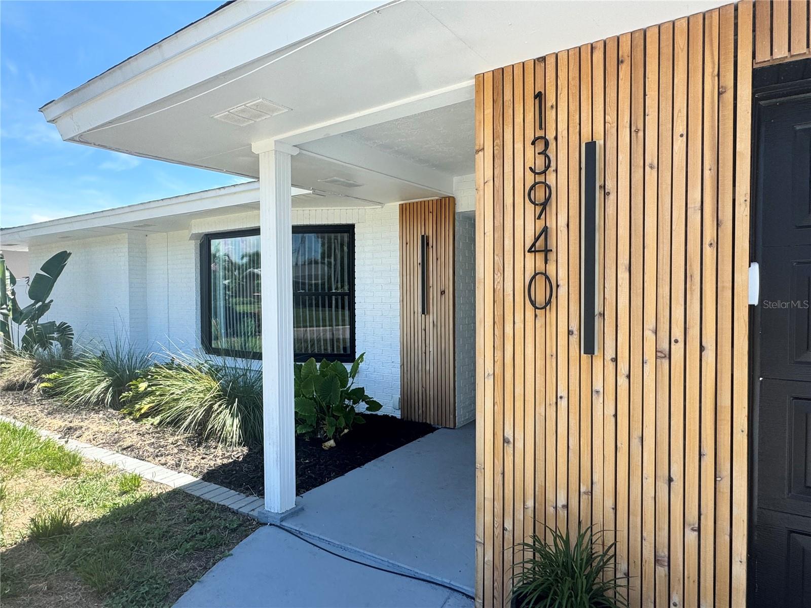 OAKHURST GROVES - Residential Lease