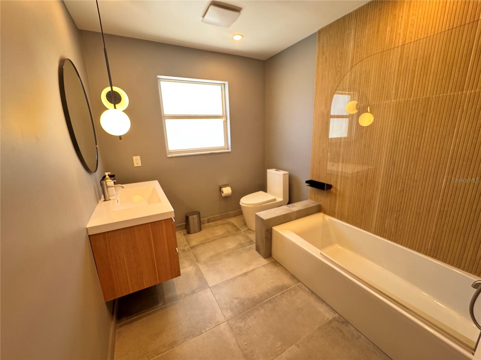 OAKHURST GROVES - Residential Lease