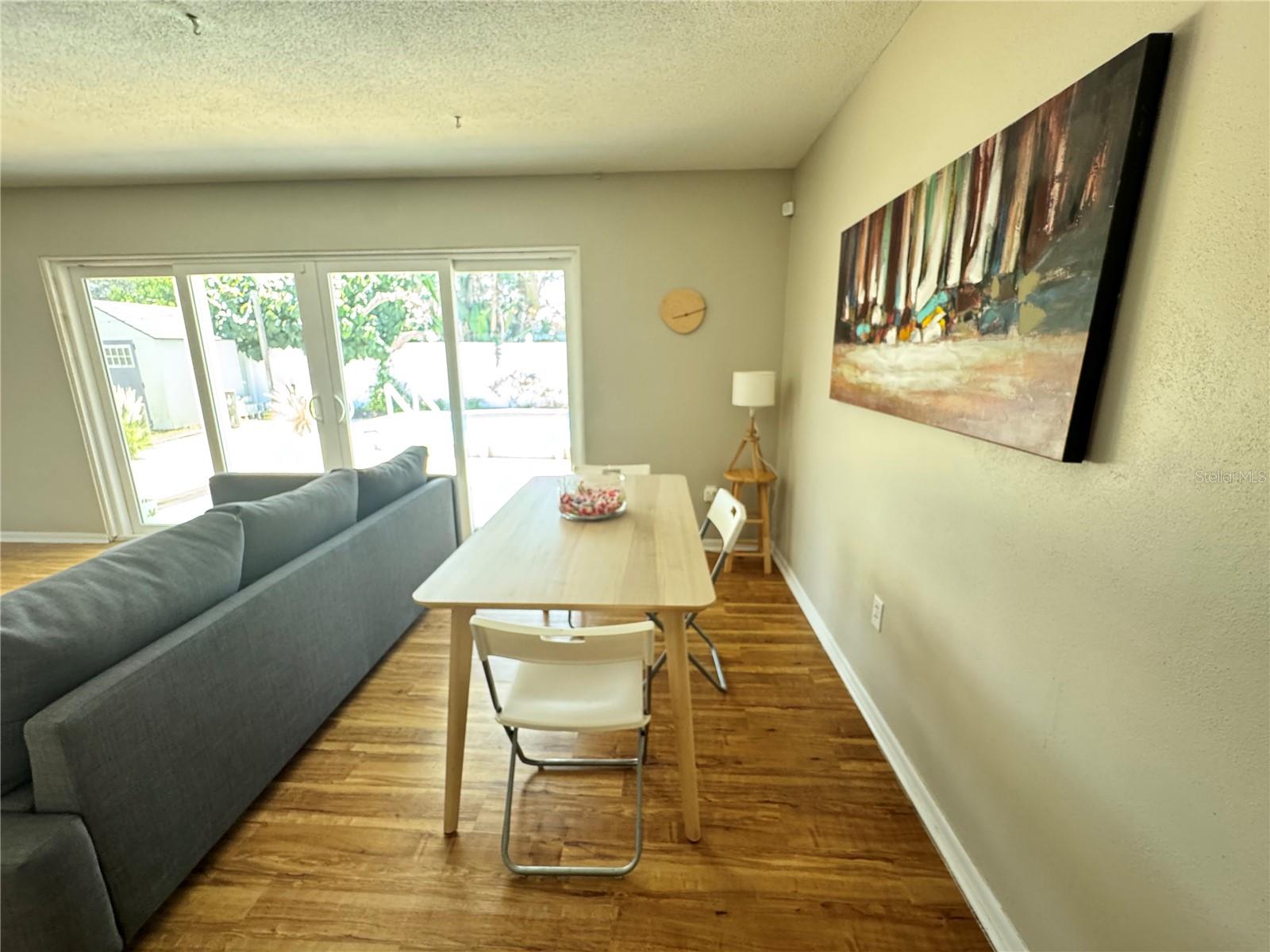 OAKHURST GROVES - Residential Lease