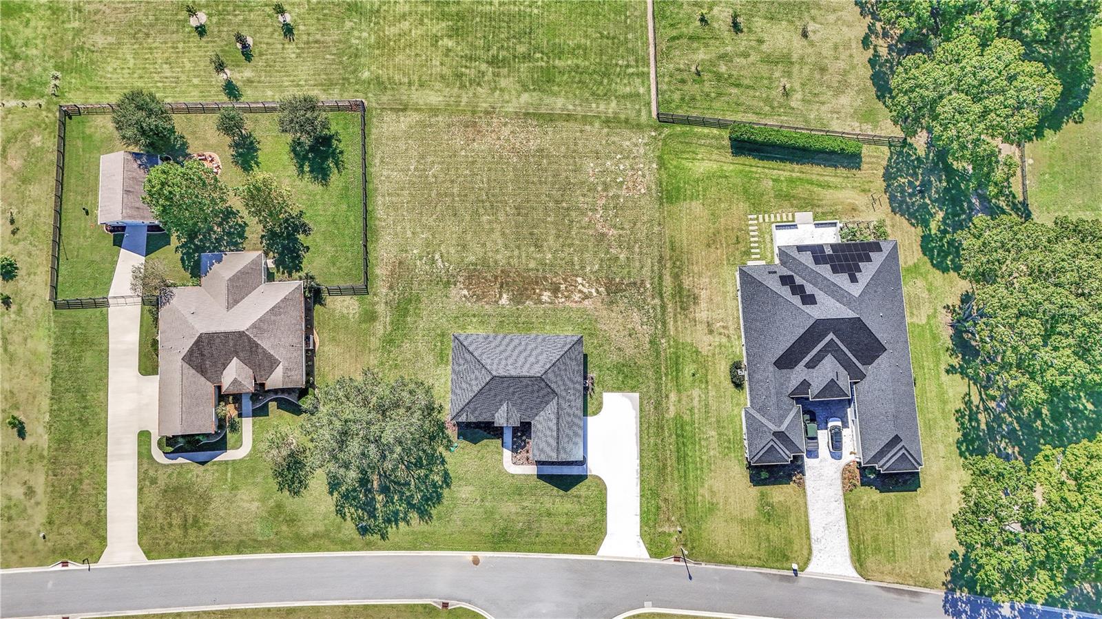 IRISH ACRES - Residential