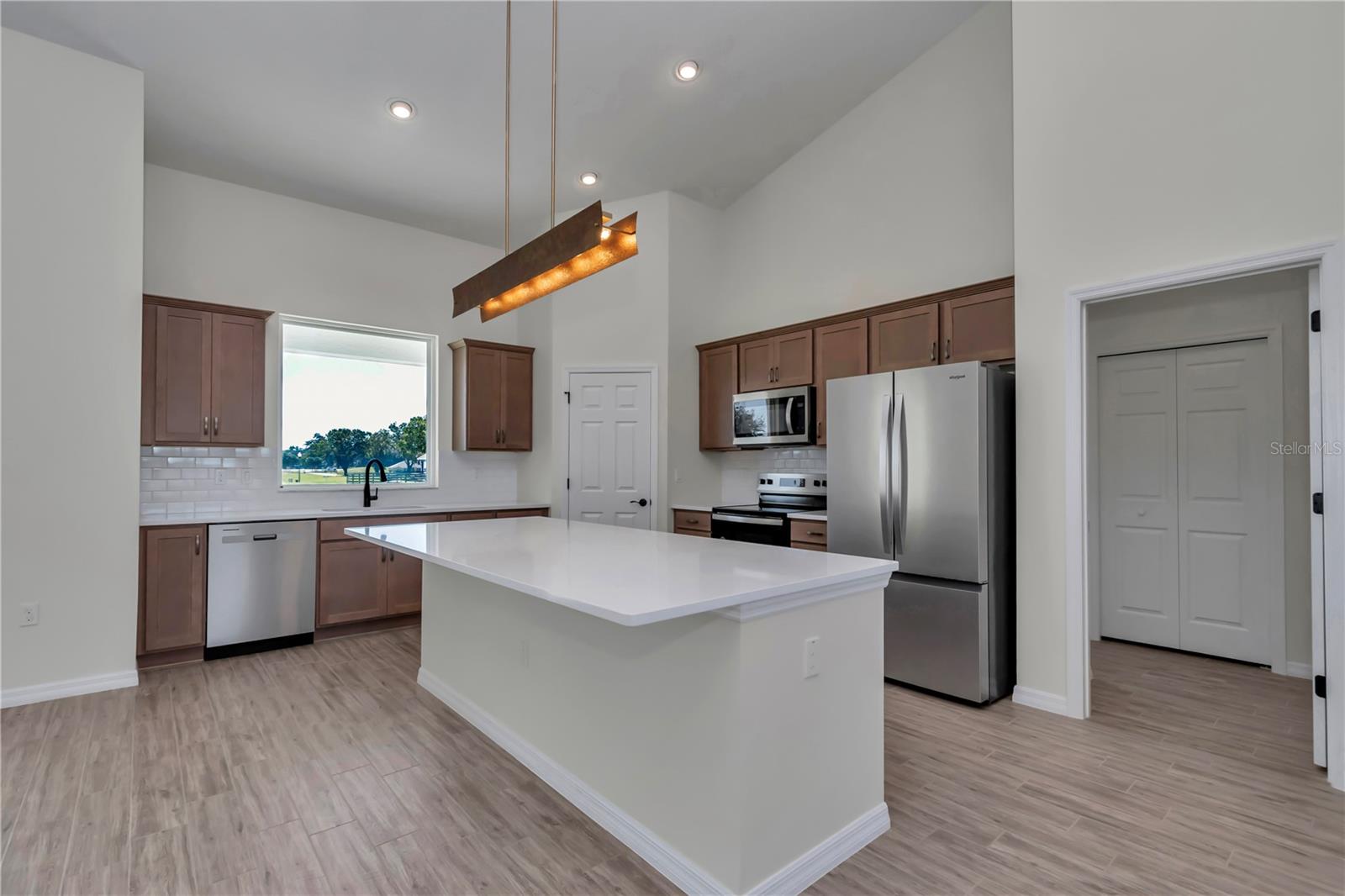 IRISH ACRES - Residential