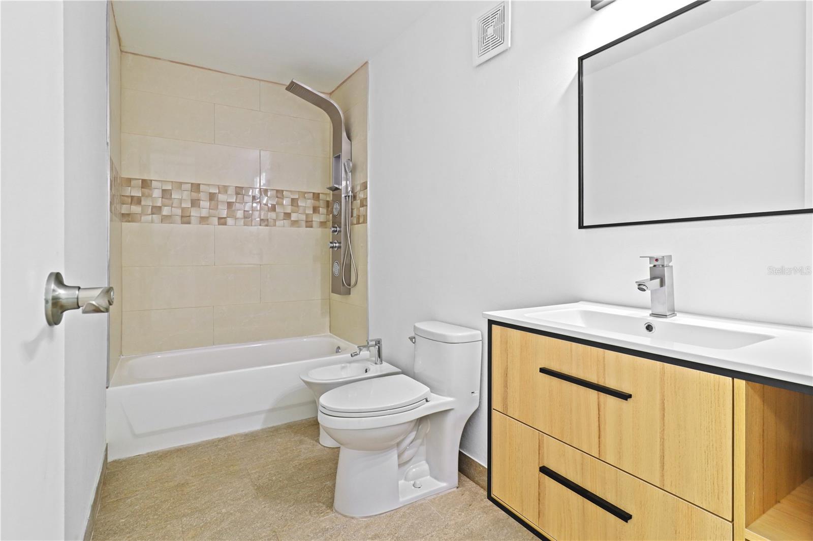 URB. CIELO DORADO VILLAGE - Residential