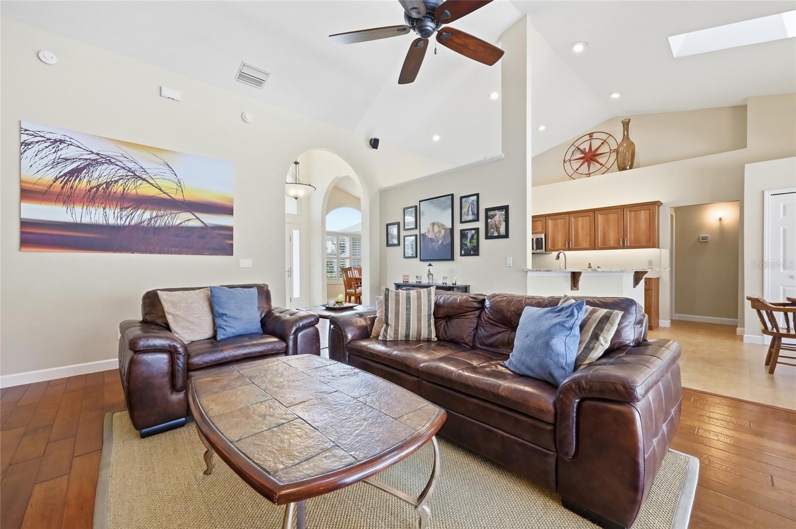 MARBLE HEAD - Residential