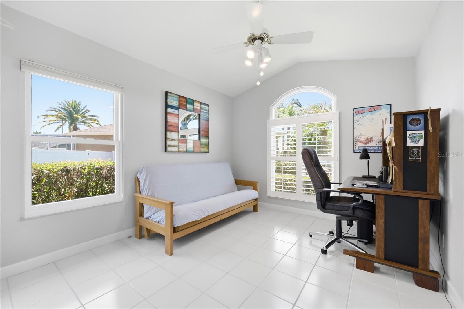 MARBLE HEAD - Residential