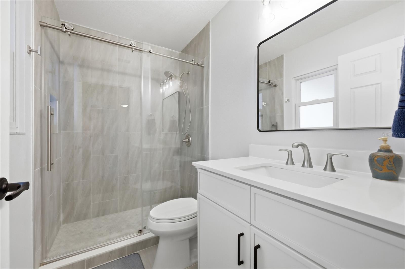 MARBLE HEAD - Residential