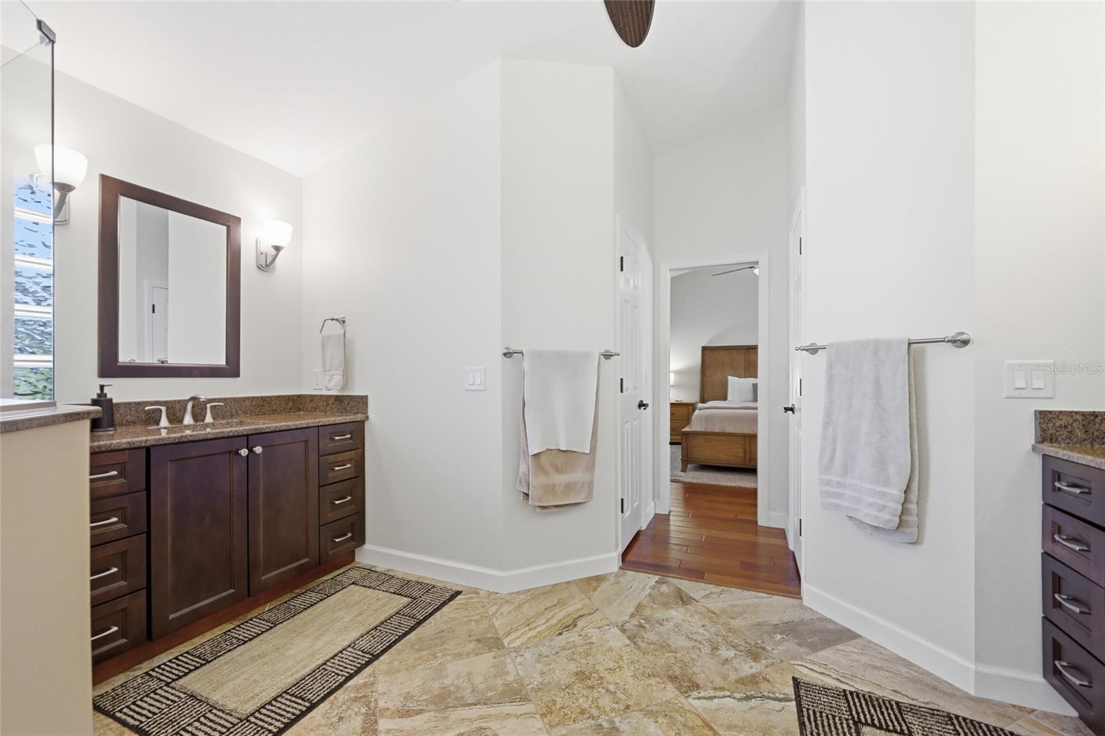 MARBLE HEAD - Residential