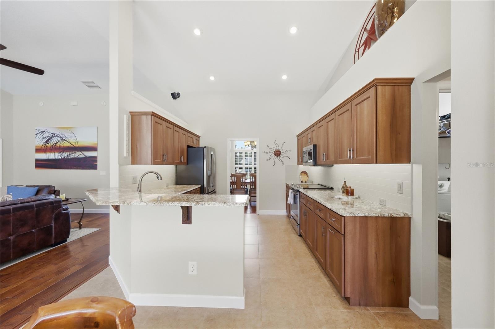 MARBLE HEAD - Residential
