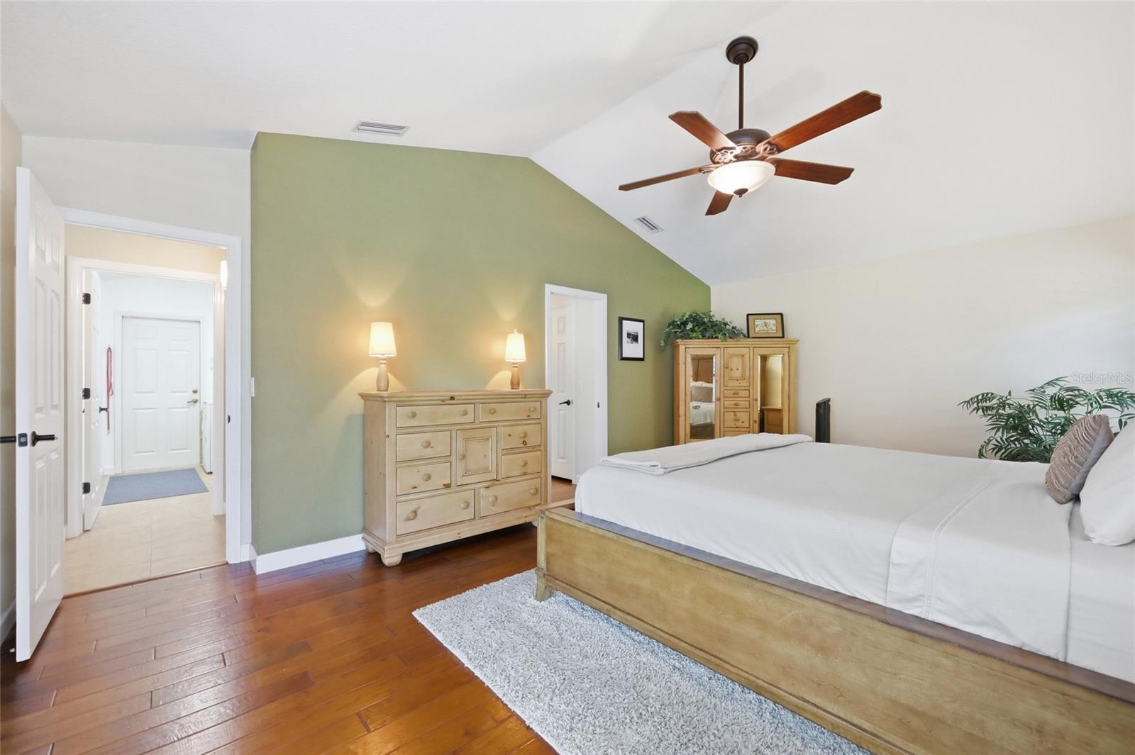 MARBLE HEAD - Residential