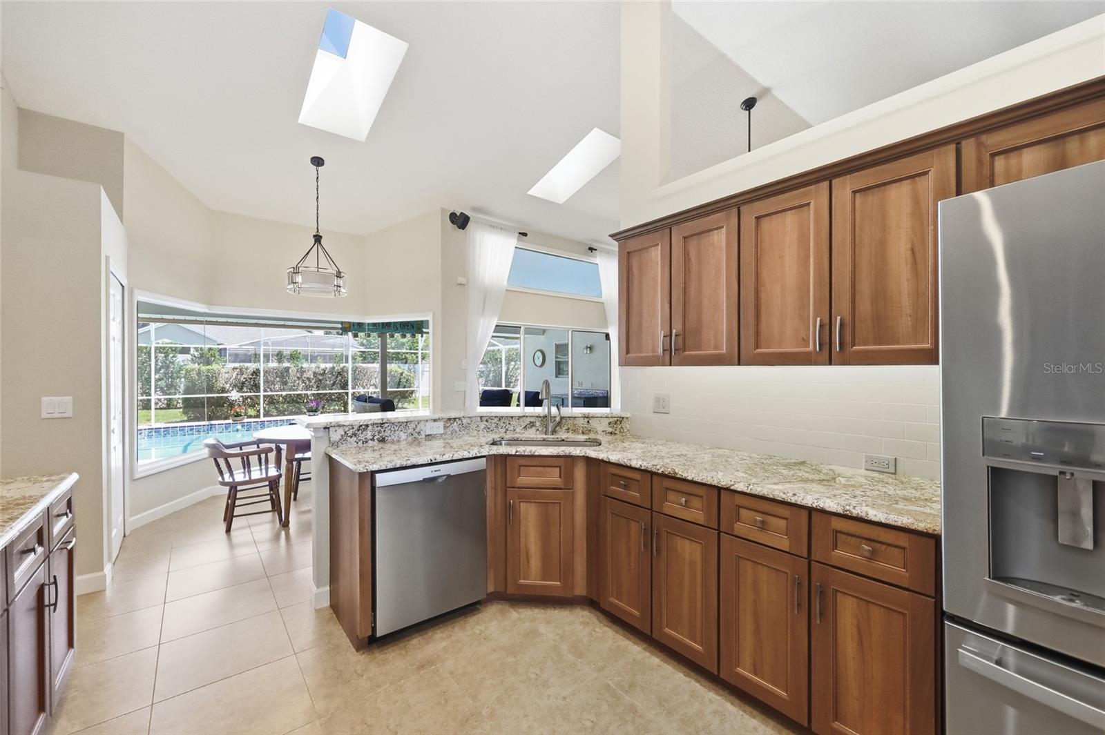 MARBLE HEAD - Residential