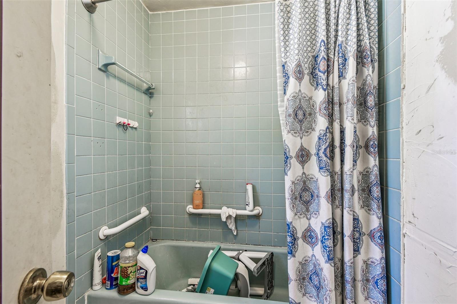 MILL POINT SUB - Residential