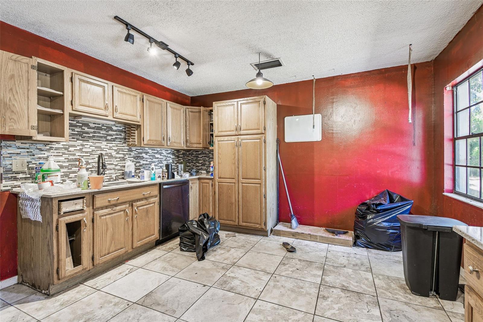 MILL POINT SUB - Residential