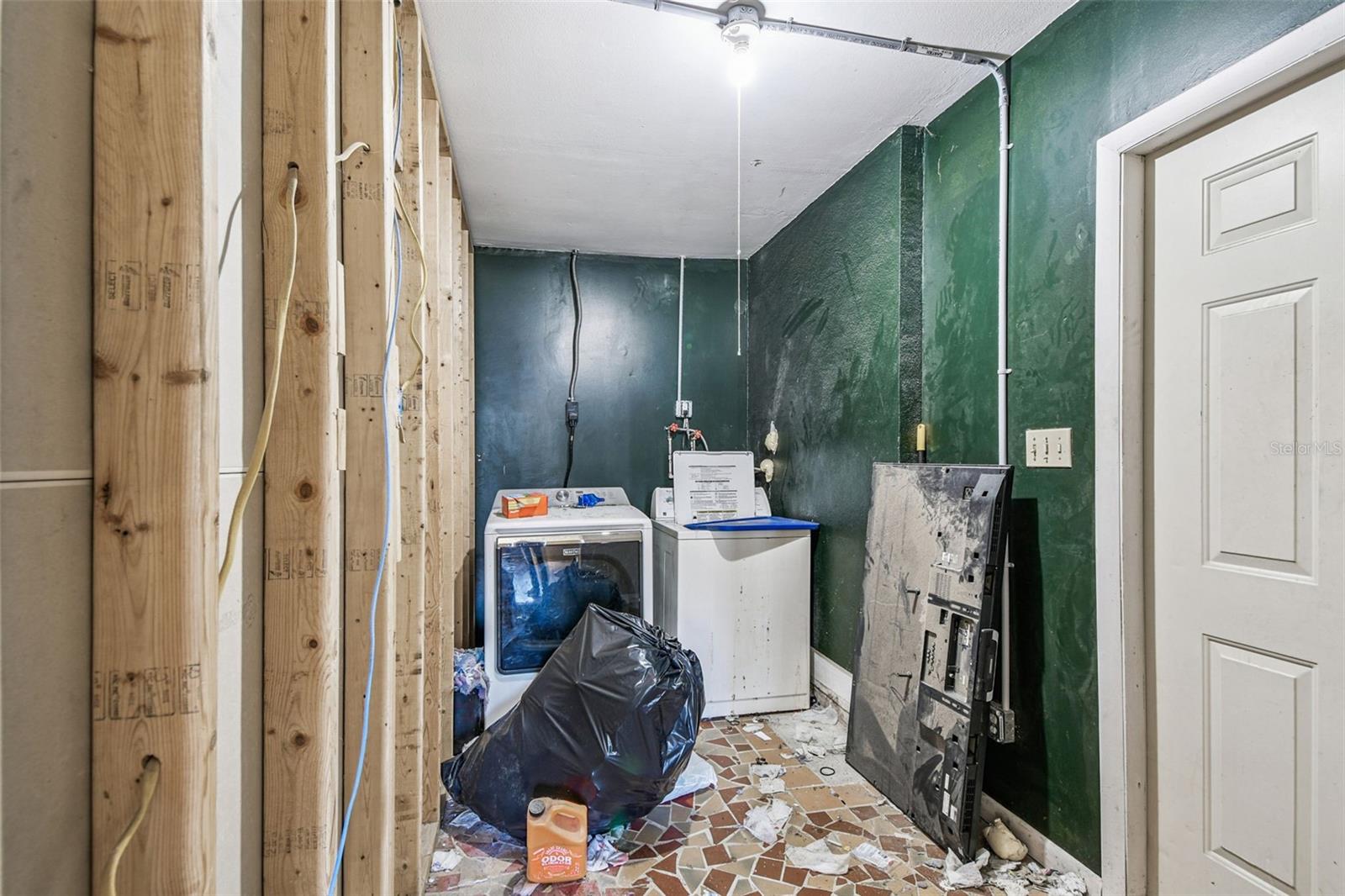 MILL POINT SUB - Residential