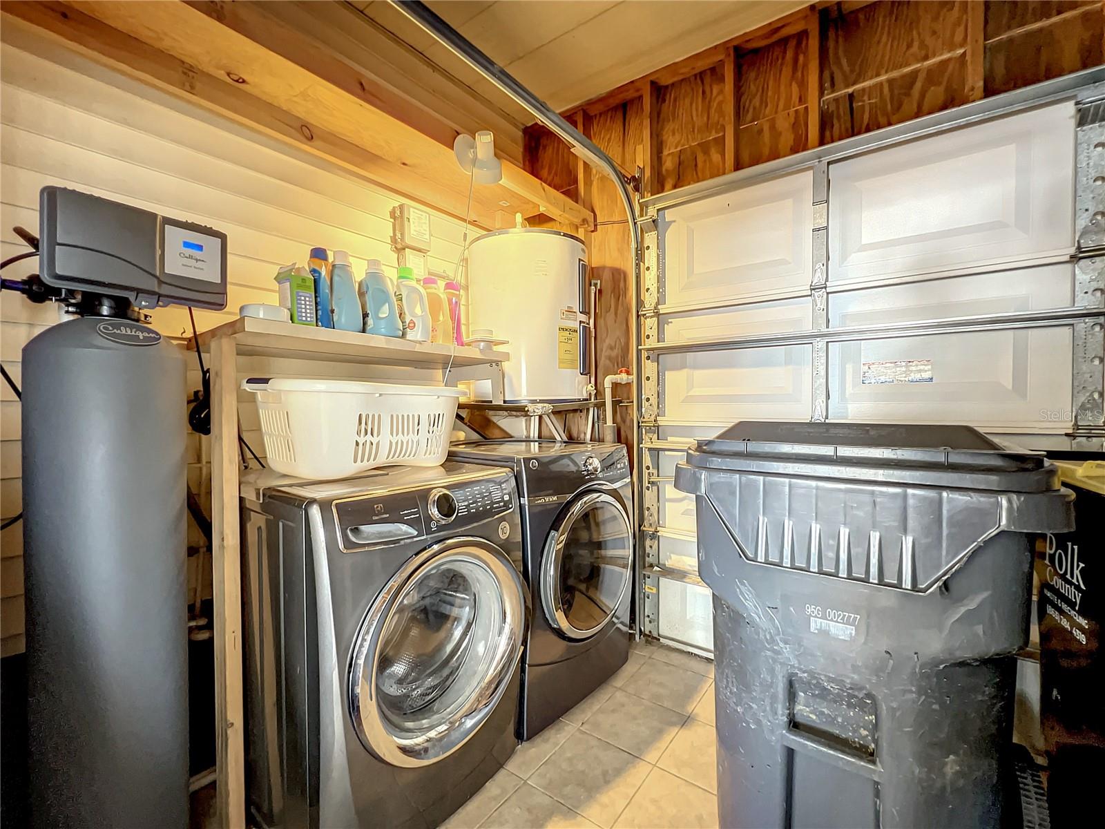 TWIN FOUNTAINS INC A CONDO MHP - Residential