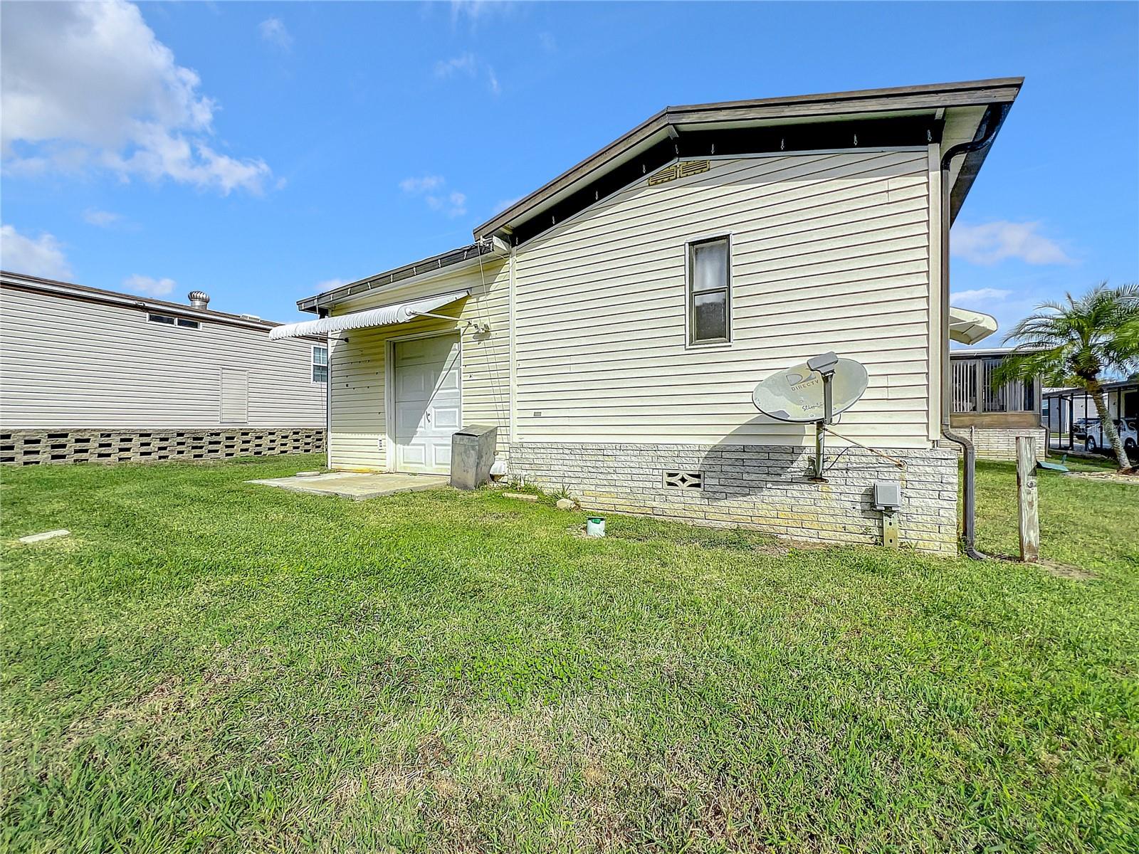 TWIN FOUNTAINS INC A CONDO MHP - Residential