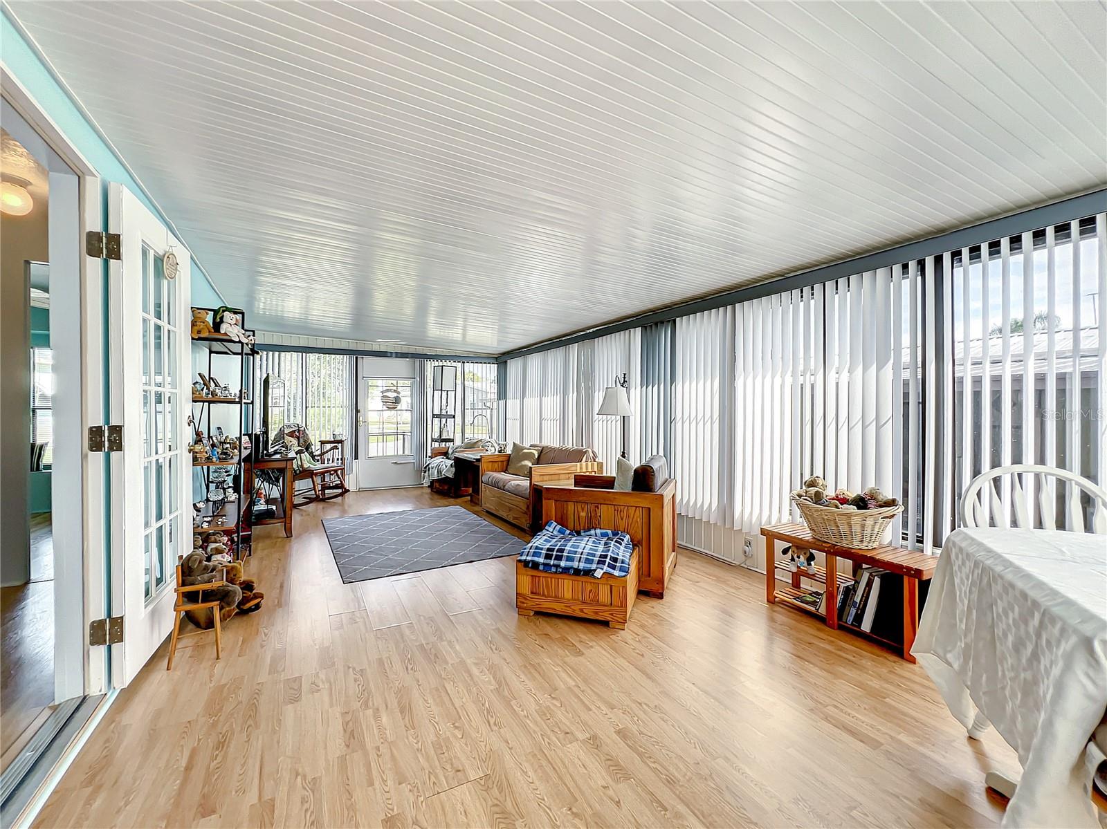 TWIN FOUNTAINS INC A CONDO MHP - Residential